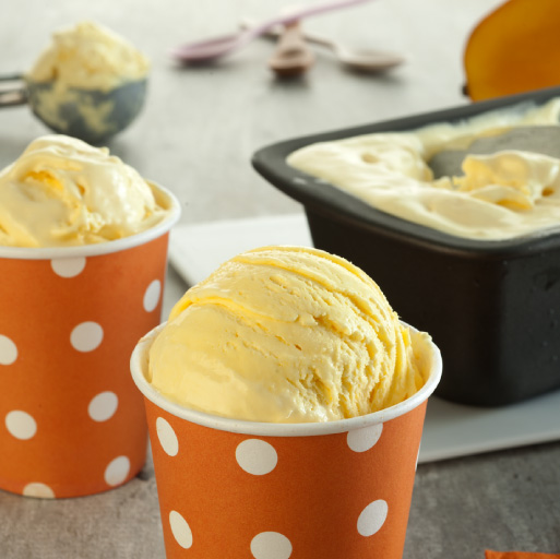 Helado de mango tropical